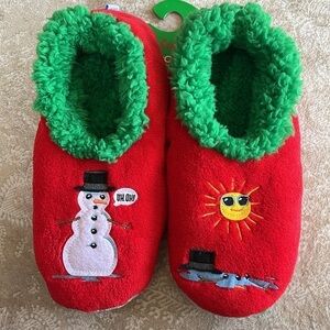 Brand New Ugly Christmas Snoozies Cozy Red Green Slippers Funny Snowman Non-Skid